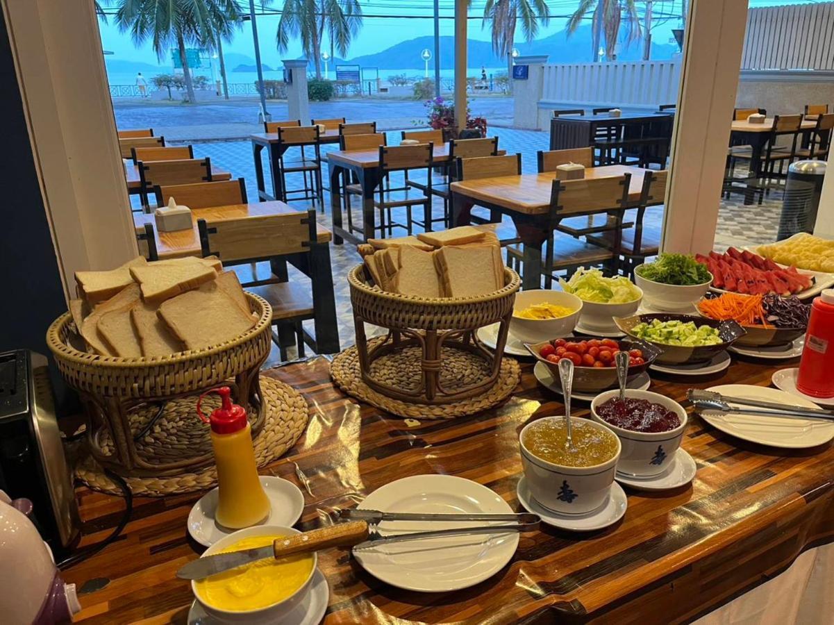 Panwa Beach Side Beachfront Phuket ภายนอก รูปภาพ